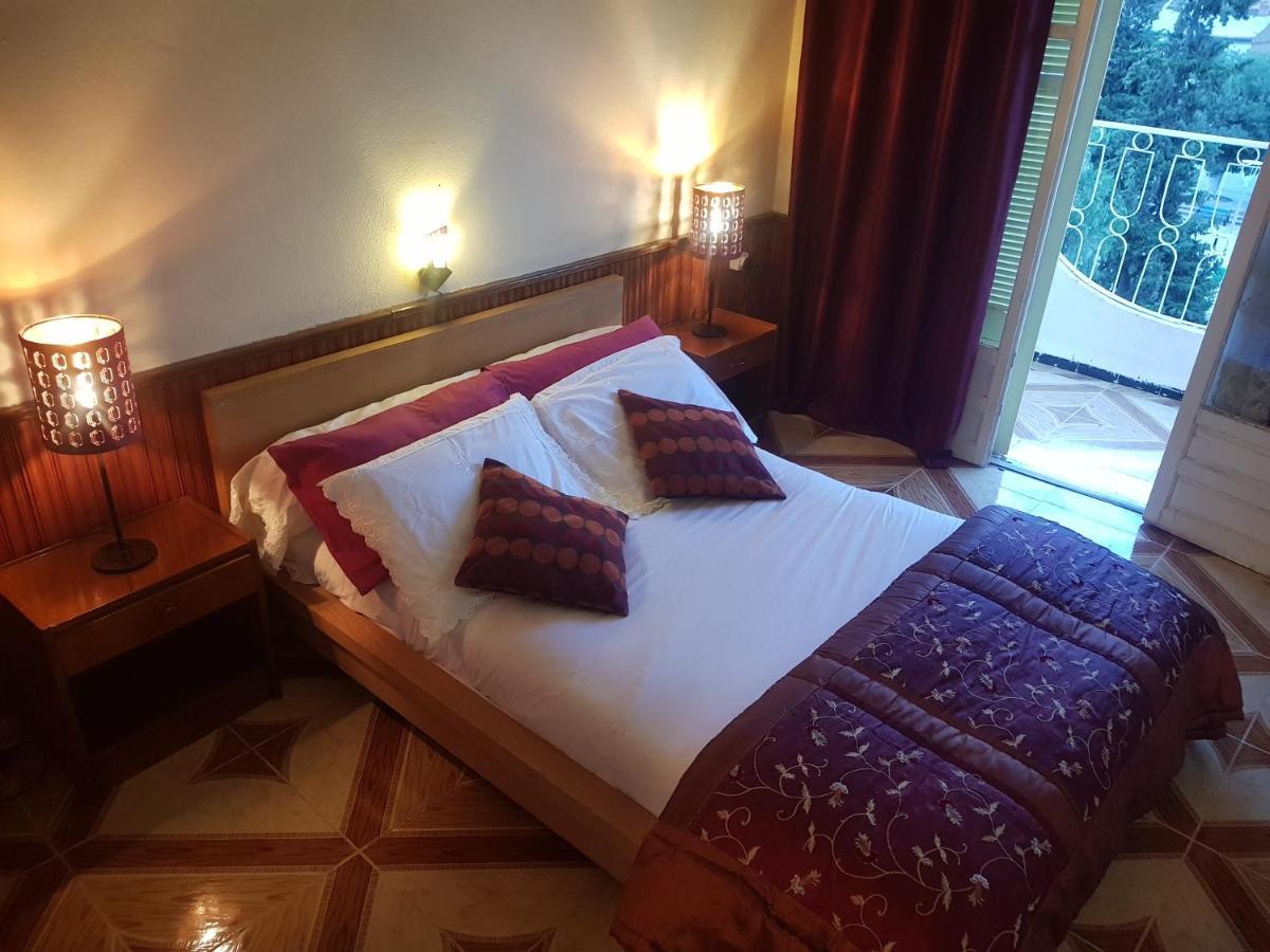 Hotel El Hayat Batna Exteriér fotografie