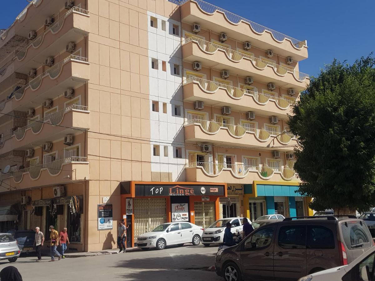 Hotel El Hayat Batna Exteriér fotografie
